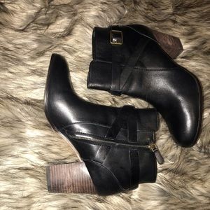 Black Leather Ankle Boots -Booties Size 9.5